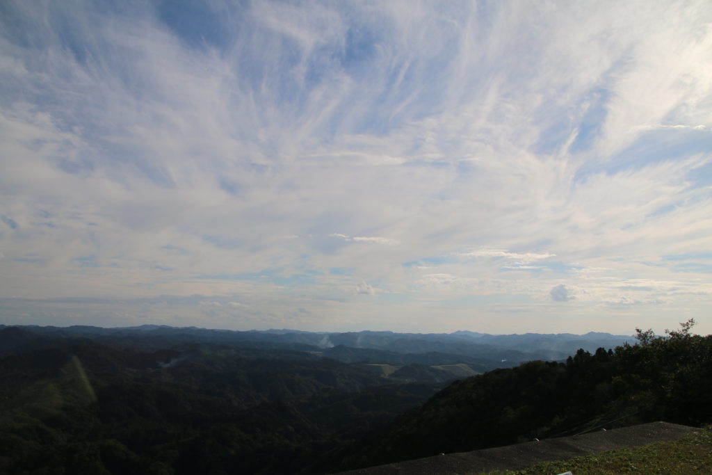 九十九谷展望公園から望む印象的な雲（2021年10月）