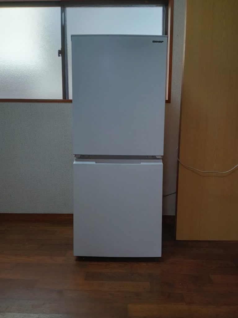 シャープ冷蔵庫　SJ -D15J（2023年10月）