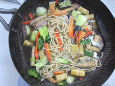 �F�{���[����