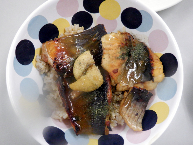 �i�}�Y���