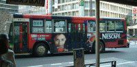 ラッピング都営バス